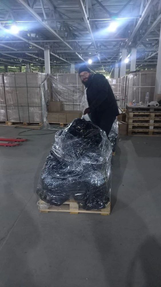 Сергей Цуканов: Сотрудники организаций Фатежского района продолжают активно участвовать в волонтерской работе по формированию продуктовых наборов на Губернаторском складе Сергей Цуканов: Сотрудники организаций Фатежского района продолжают активно участвовать в волонтерской работе по формированию продуктовых наборов на Губернаторском складе