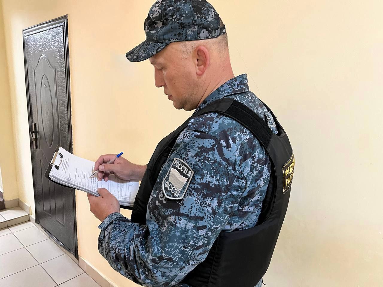 Железногорец снова наказан за нарушение порядка в суде