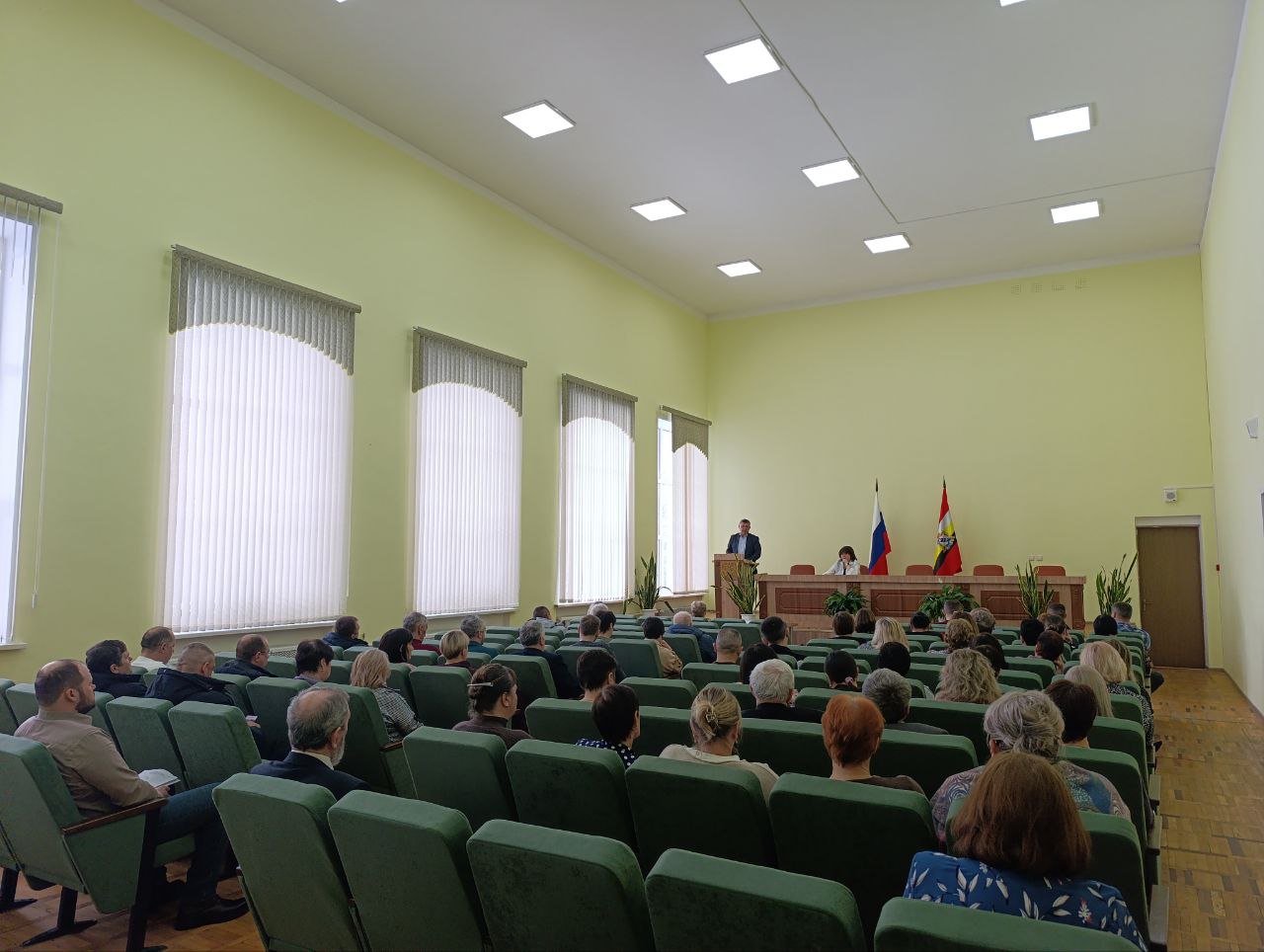 Сергей Бочаров: Состоялось расширенное заседание Представительного Собрания Мантуровского района, на котором представил отчет о результатах деятельности администрации района за прошедший год Сергей Бочаров: Состоялось расширенное заседание Представительного Собрания Мантуровского района, на котором представил отчет о результатах деятельности администрации района за прошедший год