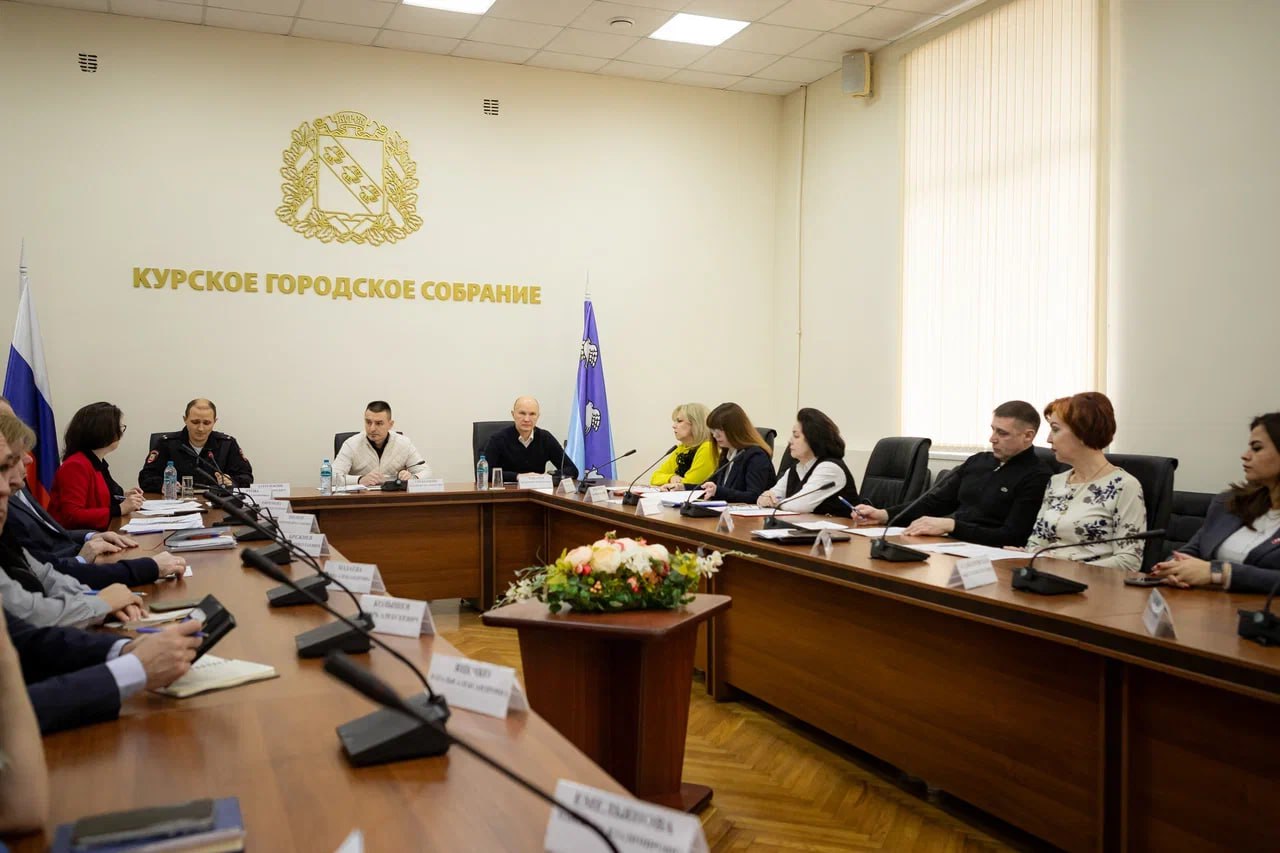 В Курске в 2025 году зафиксировано 99 совершенных подростками преступлений В Курске в 2025 году зафиксировано 99 совершенных подростками преступлений