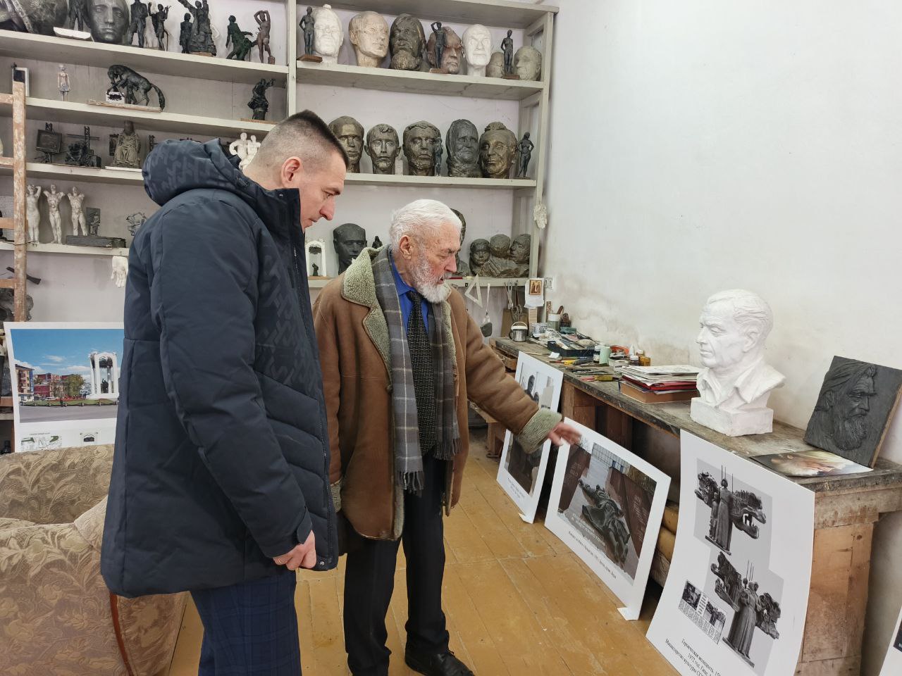 Почетный гражданин Курска Николай Криволапов отмечает 87 лет Почетный гражданин Курска Николай Криволапов отмечает 87 лет