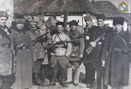 27 февраля 1943 года воины 240-й стрелковой Киевско-Днепровской Краснознаменной орденов Суворова и Богдана Хмельницкого дивизии под командованием Терентия Фомича Уманского освободили Большесолдатский район, который находился...