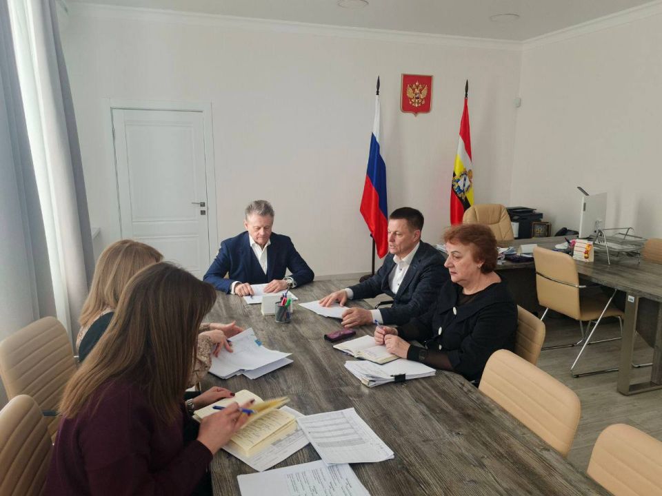 ������ ������: ����� � ������ ������ ������� ������� � ���������� ����������� ����������, �������� ����������� ����������� �������� �������� � ���������� �������� ������� �������, � ����� ��� ������������� � �������...