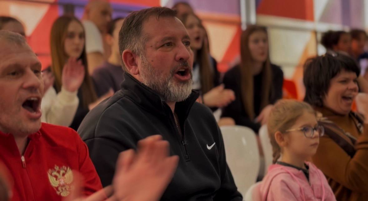 Пришел поболеть за наших парней и девушек в финале «Волейбольной лиги Соловьиного края» сезона 2025-2026 Пришел поболеть за наших парней и девушек в финале «Волейбольной лиги Соловьиного края» сезона 2025-2026