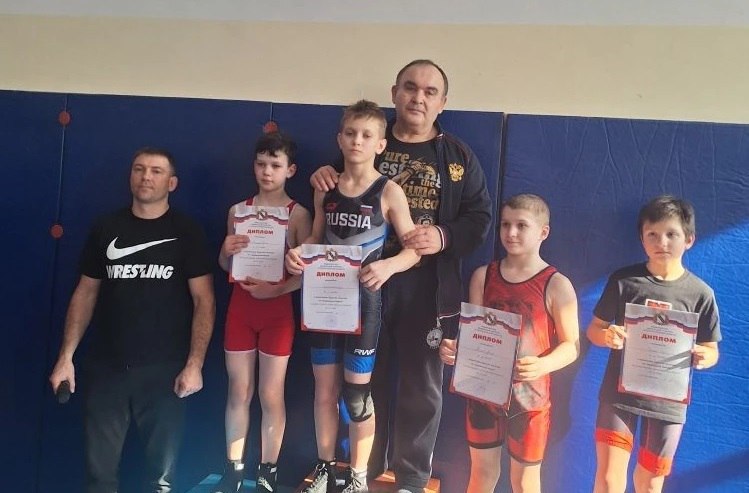 28 февраля 2026 года в Курске прошел межрегиональный турнир по вольной борьбе 28 февраля 2026 года в Курске прошел межрегиональный турнир по вольной борьбе