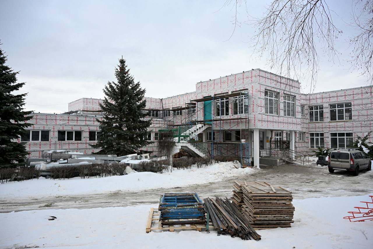 Александр Хинштейн: В специализированном центре «Аистёнок» на Пучковке в Курске полным ходом идёт капитальный ремонт Александр Хинштейн: В специализированном центре «Аистёнок» на Пучковке в Курске полным ходом идёт капитальный ремонт