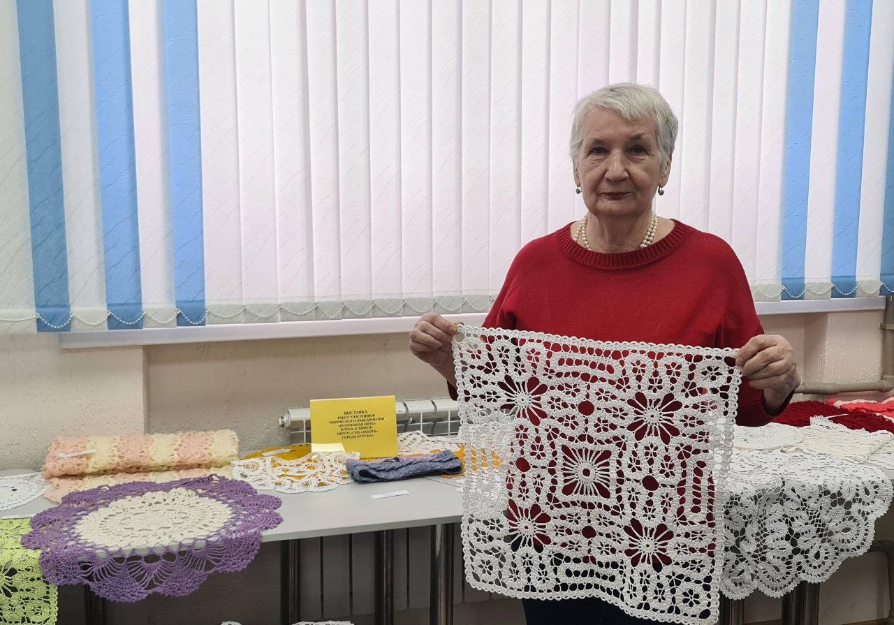 В детской модельной библиотеке-филиале № 1 им. Е.А. Благининой прошла выставка «Филигрань изящных форм» В детской модельной библиотеке-филиале № 1 им. Е.А. Благининой прошла выставка «Филигрань изящных форм»