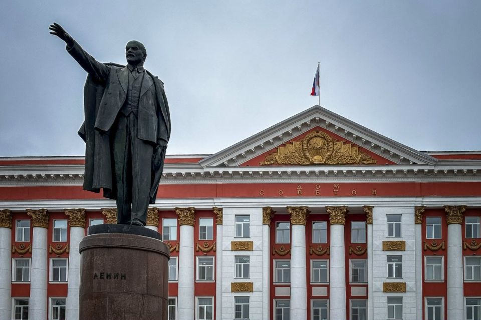 ��������� �������� ��������� ������������� �� ������� ������� � ������ ���������