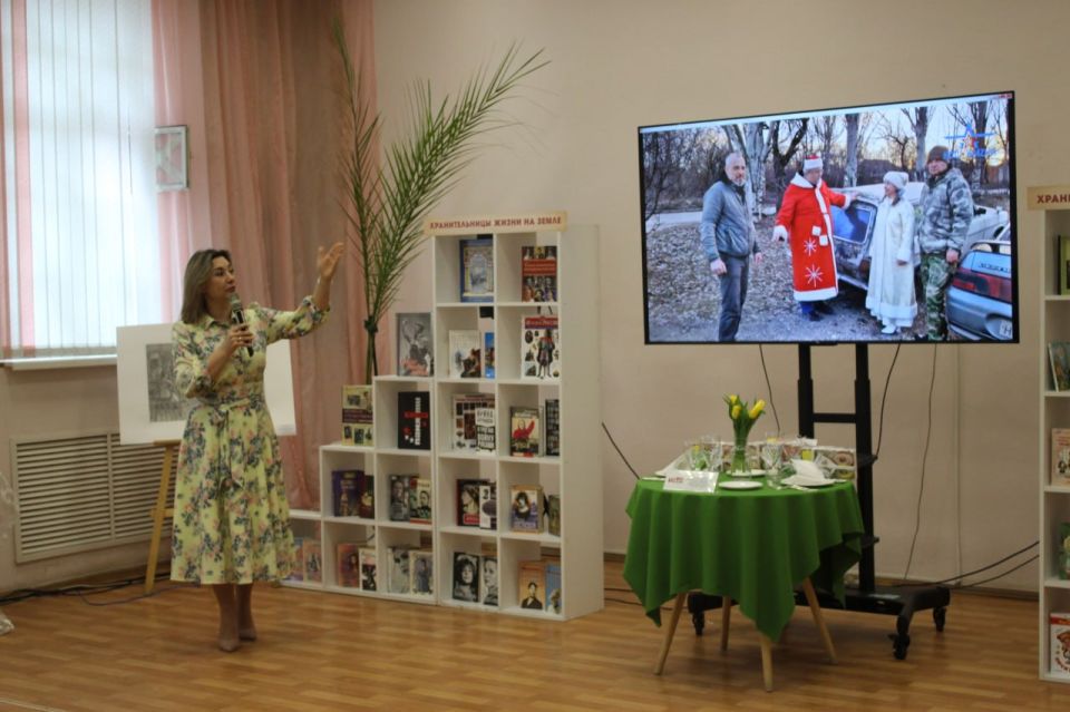 Курские защитницы Отечества рассказали свои истории гостям библиотеки