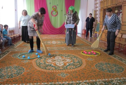 � ����� "������� ��� �.������" (���������� �.�. �������) ������ ������������� ���������, ����������� �������������� �������� ��� � 8 �����