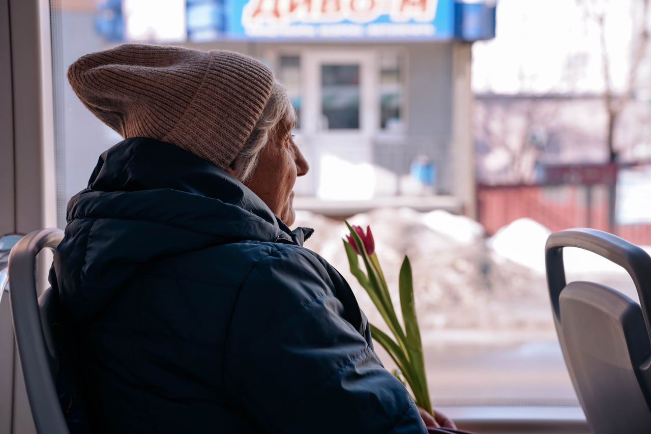 В Курске проходит Всероссийская акция «Вам, Любимые!», посвящённая Международному женскому дню В Курске проходит Всероссийская акция «Вам, Любимые!», посвящённая Международному женскому дню