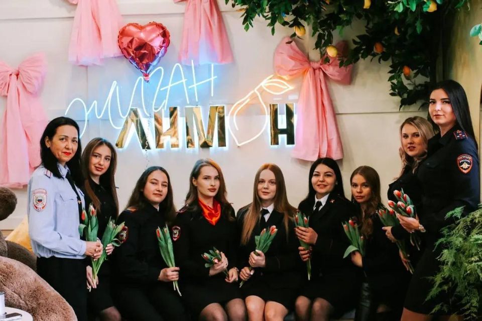 ����� ����������� ������������� � ����������� �������, ������������ ����� � ������ �������