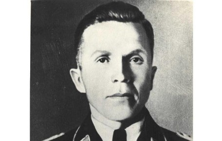 9 ����� 1944 ���� � ������ ���� ������� ��������� ������� � ������� � ������������ ����� ���������� ��������� ��������� ������� ��������