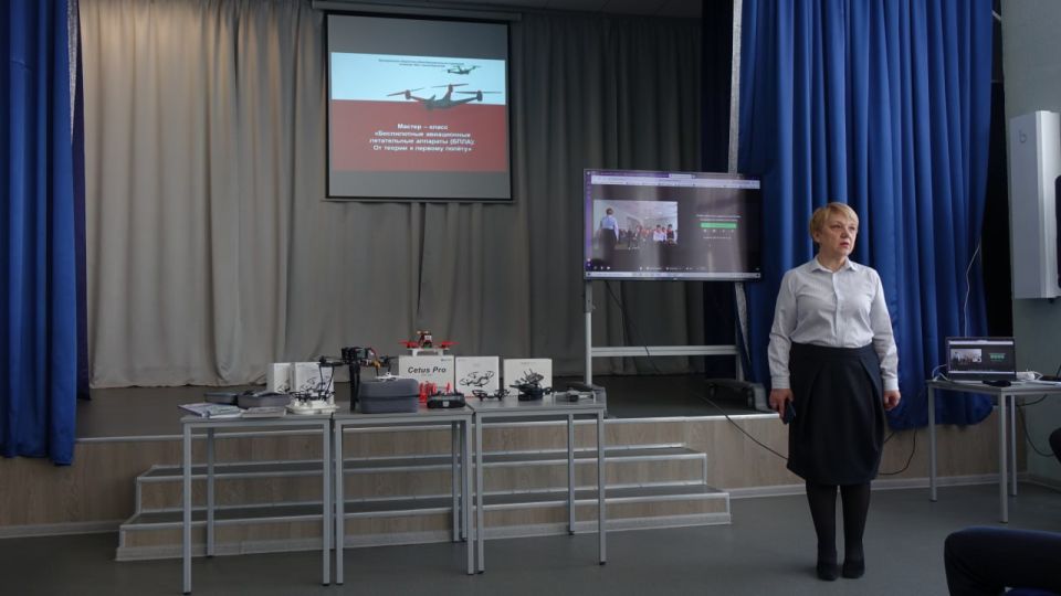 ����� ���������: � ����� �������������� �������� ����������, ����������� ����������� �������� �������� ������ � ��������� ����� ����� �����, � ����� ����������� - �� ����������