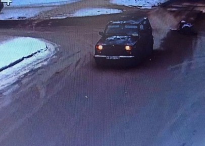 В Курске ищут водителя, сбившего пенсионерку на пешеходном переходе и скрывшегося с места ДТП