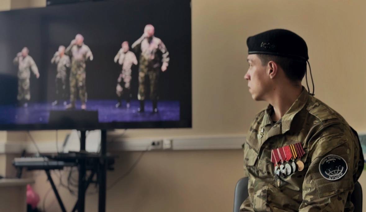 Вчера ребята из Курского приграничья встретились с участниками операции «Поток», военнослужащими ОДШБР «Ветераны» - «Мексикой», «Бумером» и «АК-47» Вчера ребята из Курского приграничья встретились с участниками операции «Поток», военнослужащими ОДШБР «Ветераны» - «Мексикой», «Бумером» и «АК-47»