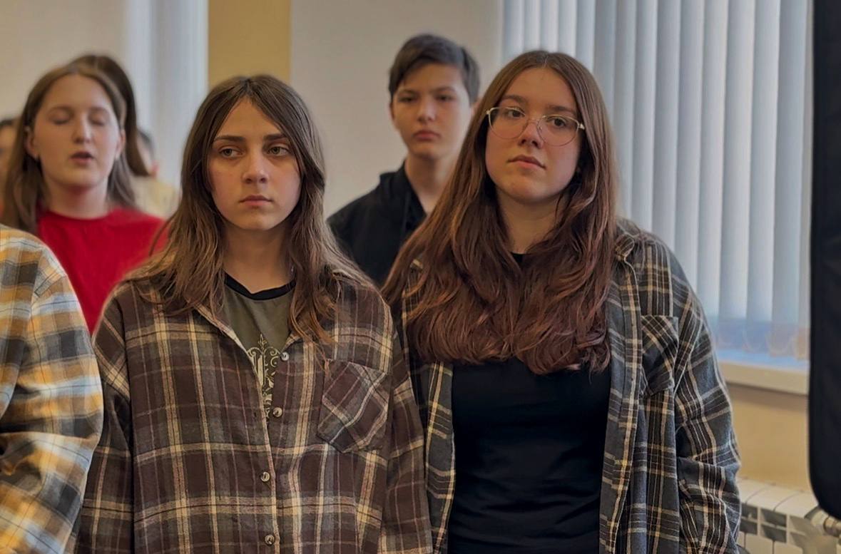 Вчера ребята из Курского приграничья встретились с участниками операции «Поток», военнослужащими ОДШБР «Ветераны» - «Мексикой», «Бумером» и «АК-47» Вчера ребята из Курского приграничья встретились с участниками операции «Поток», военнослужащими ОДШБР «Ветераны» - «Мексикой», «Бумером» и «АК-47»