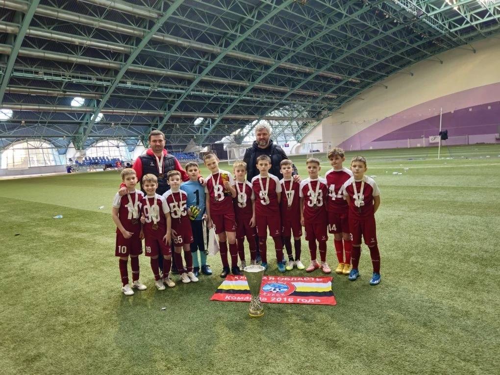 Команда спортивной школы № 4 достойно представила наш город на турнире «Наше будущее» в Минске Команда спортивной школы № 4 достойно представила наш город на турнире «Наше будущее» в Минске