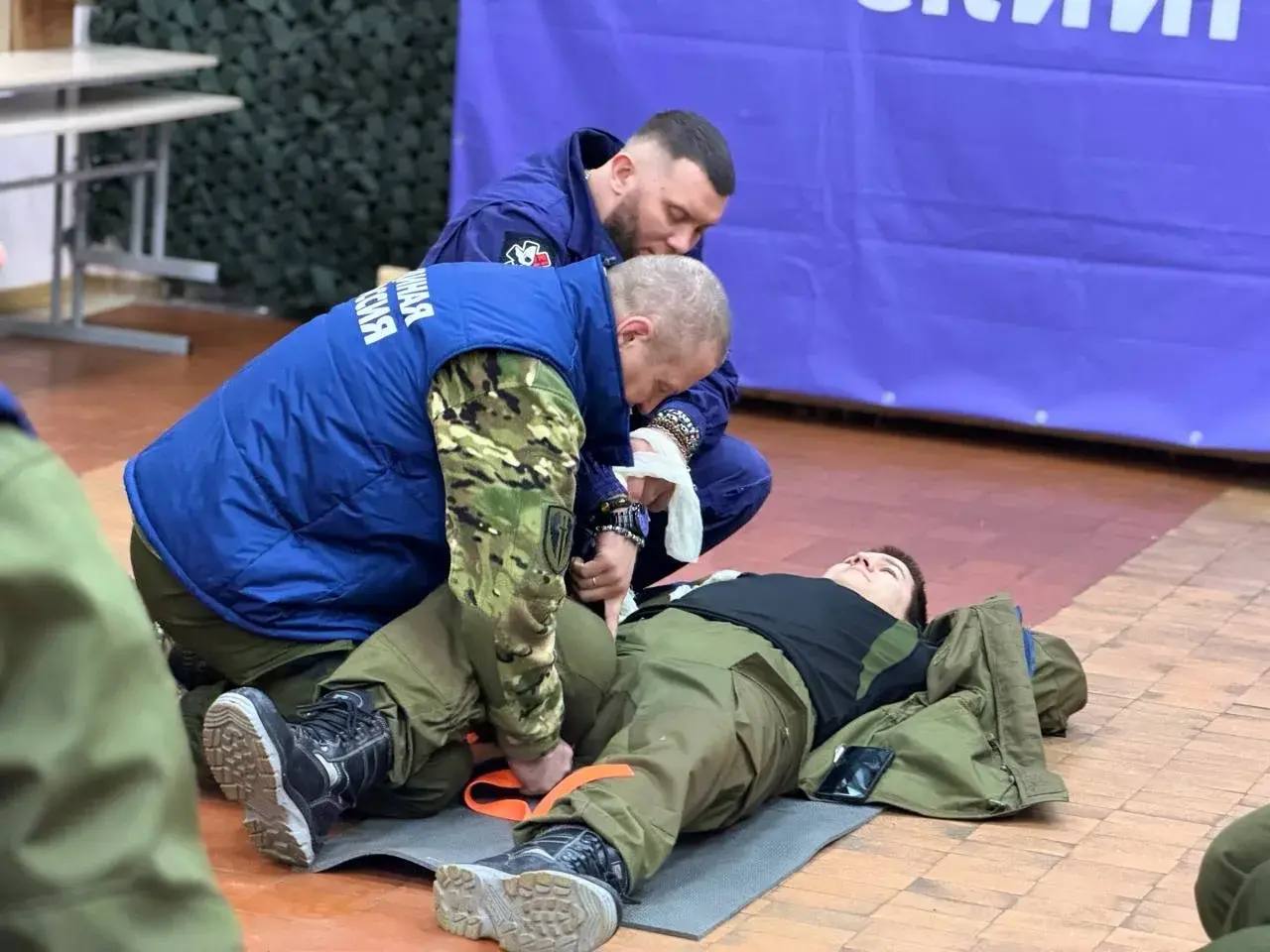 Игорь Кастюкевич: В волонтерских лагерях Единой России «Курский рубеж» и «Белгородский рубеж» стартовали 17 и 4 смены соответственно. Игорь Кастюкевич: В волонтерских лагерях Единой России «Курский рубеж» и «Белгородский рубеж» стартовали 17 и 4 смены соответственно.