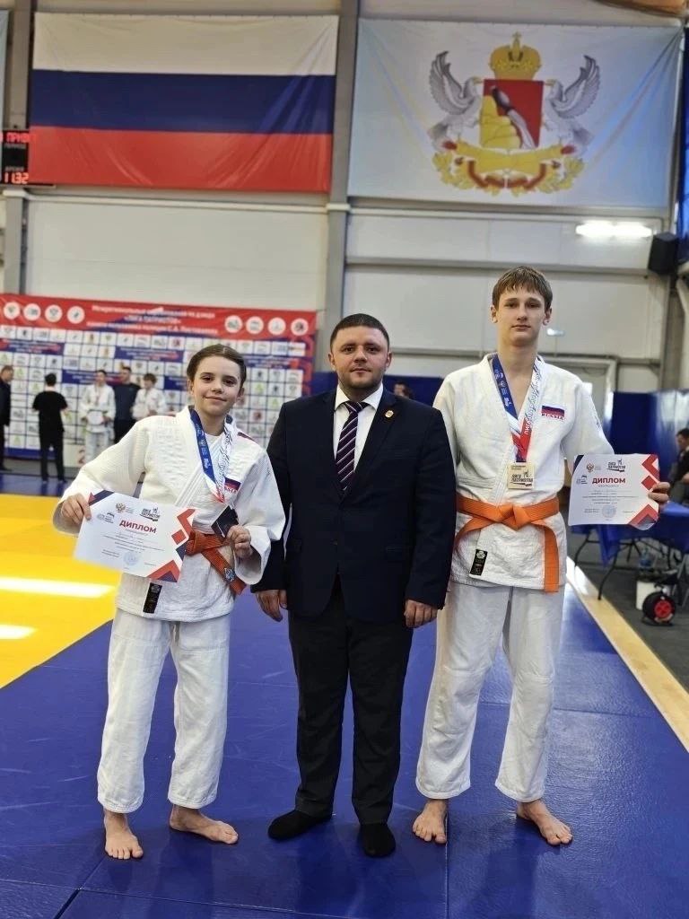 Спортсмены спортивной школы «Медведь» Курска отлично выступили на Межрегиональных соревнованиях по дзюдо в Воронежской области Спортсмены спортивной школы «Медведь» Курска отлично выступили на Межрегиональных соревнованиях по дзюдо в Воронежской области