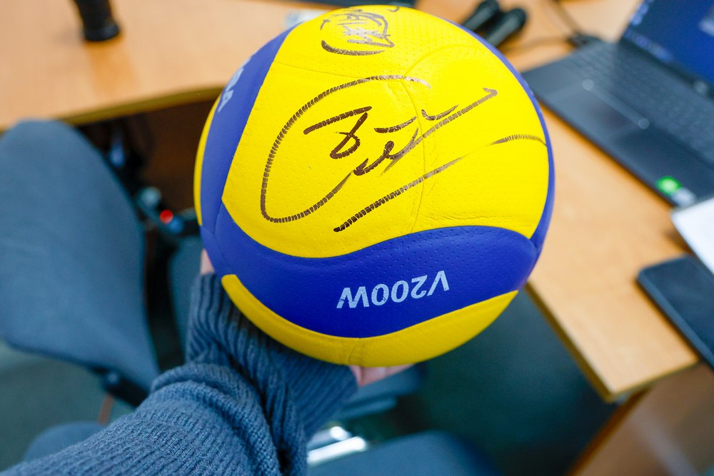 Олимпийские чемпионы Сергей Тетюхин и Дмитрий Ильиных пообщались с юными курянами Олимпийские чемпионы Сергей Тетюхин и Дмитрий Ильиных пообщались с юными курянами