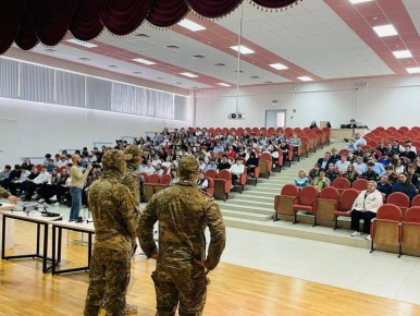 ������� ��������� ���������� ����������� � ������������� ������