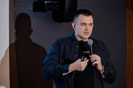 � ������ ������������ �������������� ������ � �����, ��� ���� ����� ����� � ������ �����������: ������� ���������� ���� ������������� ������� ����������, ��������������� � ������������