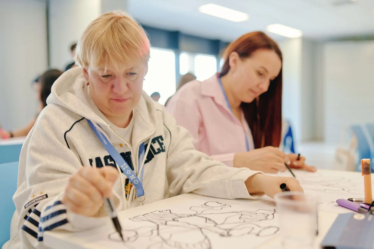 Курянки стали участницами и экспертами уникальной программы «Женщины-герои: опора на искусство» арт-кластера «Таврида» Курянки стали участницами и экспертами уникальной программы «Женщины-герои: опора на искусство» арт-кластера «Таврида»