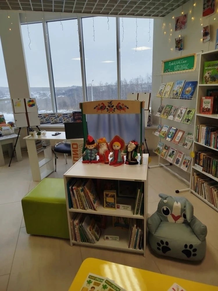 Дериглазова, 1Б. Постоянными читателями «БИБЛИОточка: #КНИГА_рядом» являются жители и гости микрорайона Северный Курска