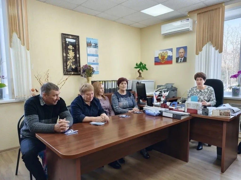 В Поныровском районе: единороссы собирают предложения в народную программу В Поныровском районе: единороссы собирают предложения в народную программу