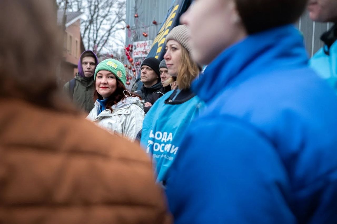 В Курске эковолонтеры провели субботник на сапах и каяках В Курске эковолонтеры провели субботник на сапах и каяках