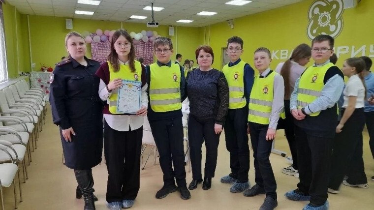 Курчатовская Госавтоинспекция приняла участие в городском фестивале отрядов ЮИД «Дорожная мозаика»