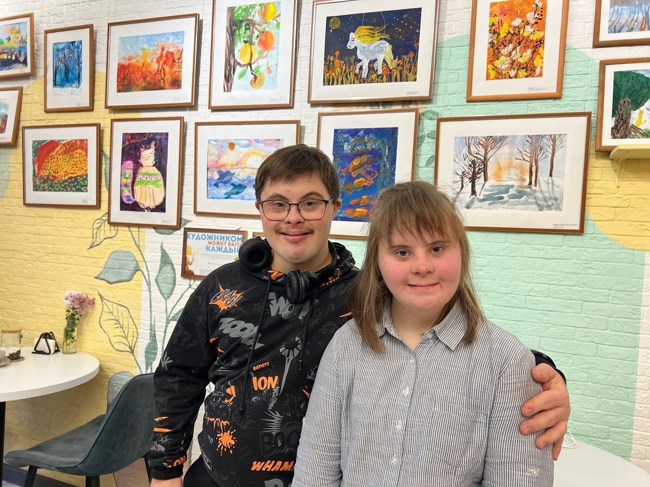 Екатерина Харченко: #ДышимВместе. В ремесленных мастерских Инклюзивного центра «Дышим вместе» трудится много ребят с синдромом Дауна Екатерина Харченко: #ДышимВместе. В ремесленных мастерских Инклюзивного центра «Дышим вместе» трудится много ребят с синдромом Дауна