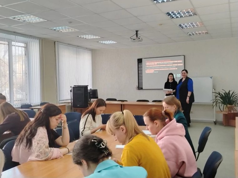 Уже два года Центр развития образования организует работу Школы молодого педагога