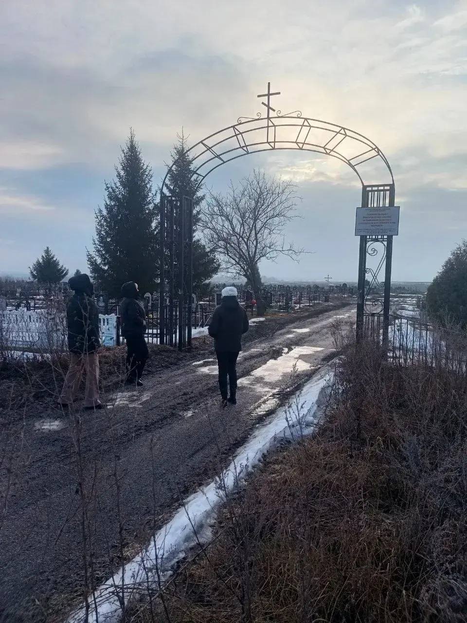 В Дьяконовском сельсовете проверили состояние благоустроенного кладбища