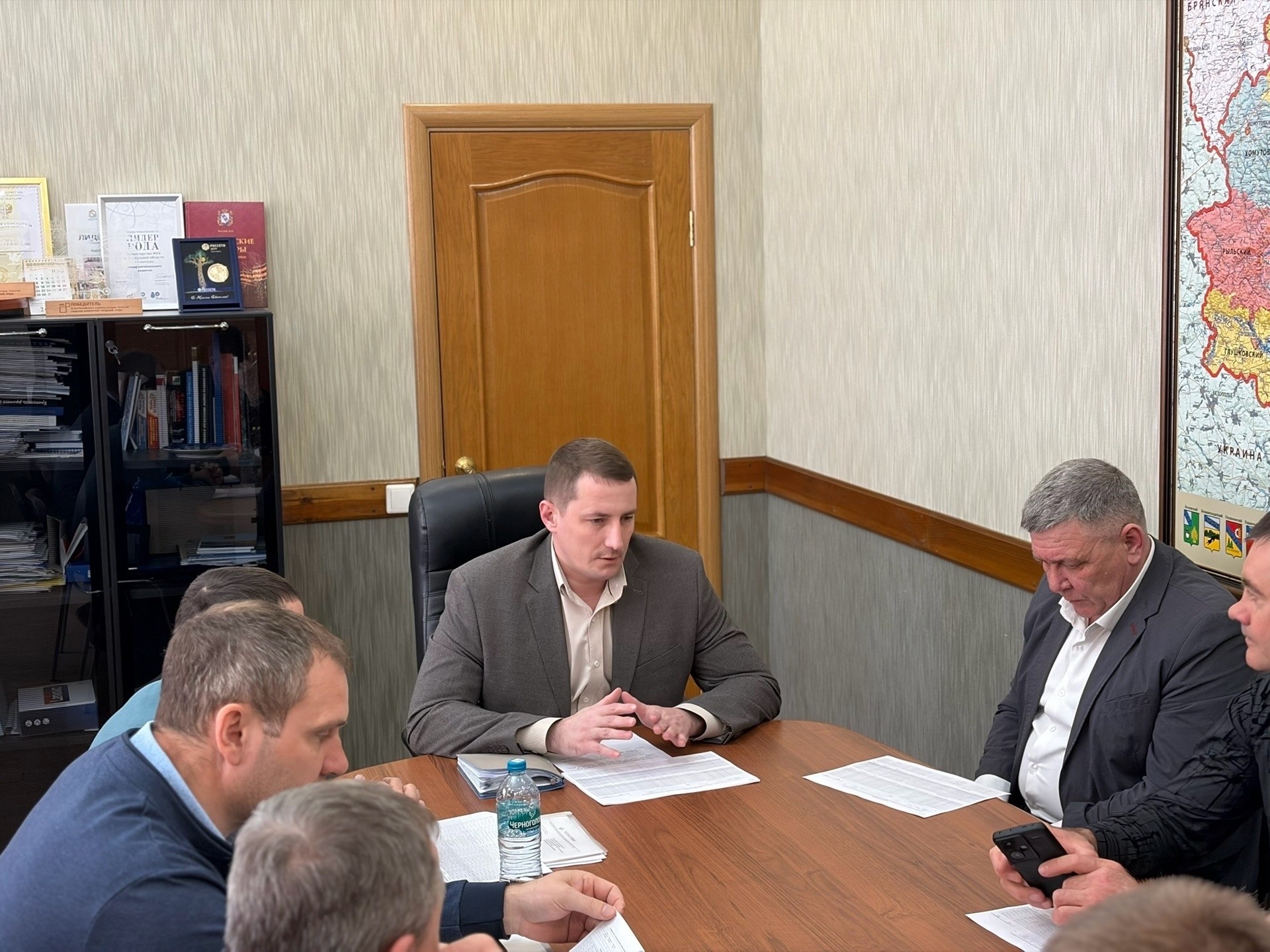 25 марта в министерстве ЖКХ и ТЭК Курской области прошло совещание, посвященное реализации казначейских инфраструктурных кредитов на территории приграничных муниципальных образований 25 марта в министерстве ЖКХ и ТЭК Курской области прошло совещание, посвященное реализации казначейских инфраструктурных кредитов на территории приграничных муниципальных образований