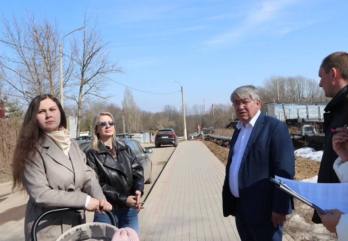 Александр Михайлов: Совместно с коллегами провёл выездную встречу по обращениям граждан Александр Михайлов: Совместно с коллегами провёл выездную встречу по обращениям граждан