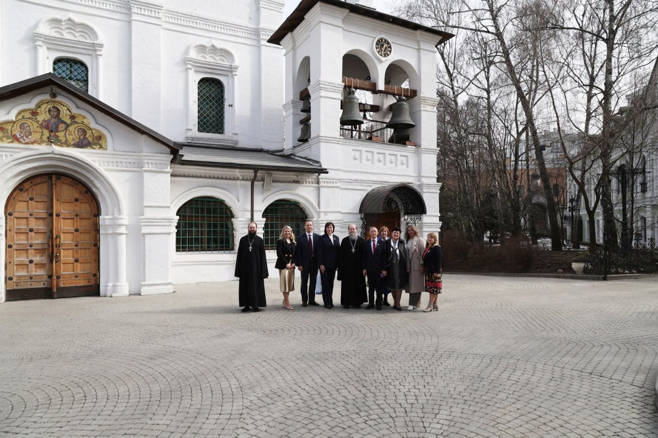 Ольга Германова: Сегодня приняла участие в заседании комиссии Парламентского Собрания по культуре под руководством Николая Бурляева Ольга Германова: Сегодня приняла участие в заседании комиссии Парламентского Собрания по культуре под руководством Николая Бурляева