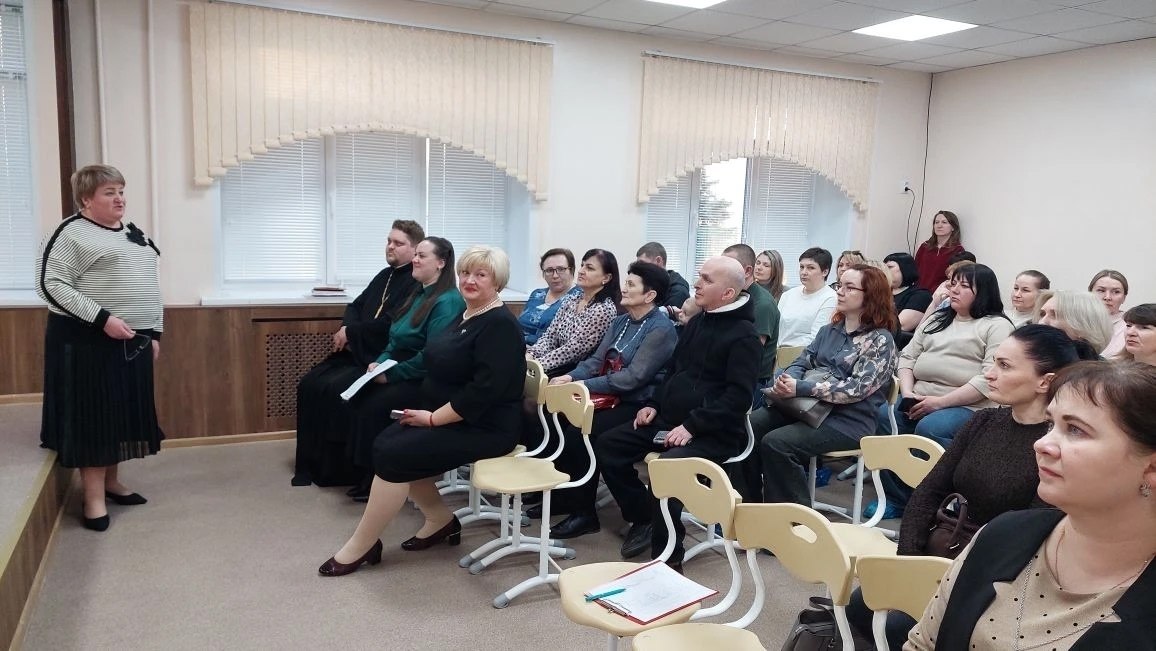 В завершении 3-й учебной четверти в школе №5 был дан старт городскому социально-значимому проекту «Родительские университеты для молодёжи» В завершении 3-й учебной четверти в школе №5 был дан старт городскому социально-значимому проекту «Родительские университеты для молодёжи»