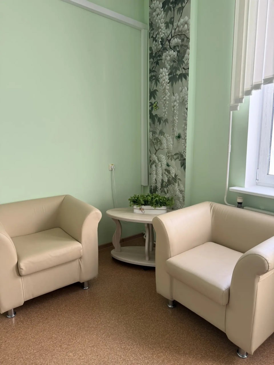 В Курском областном перинатальном центре появилась комната ожидания для будущих пап