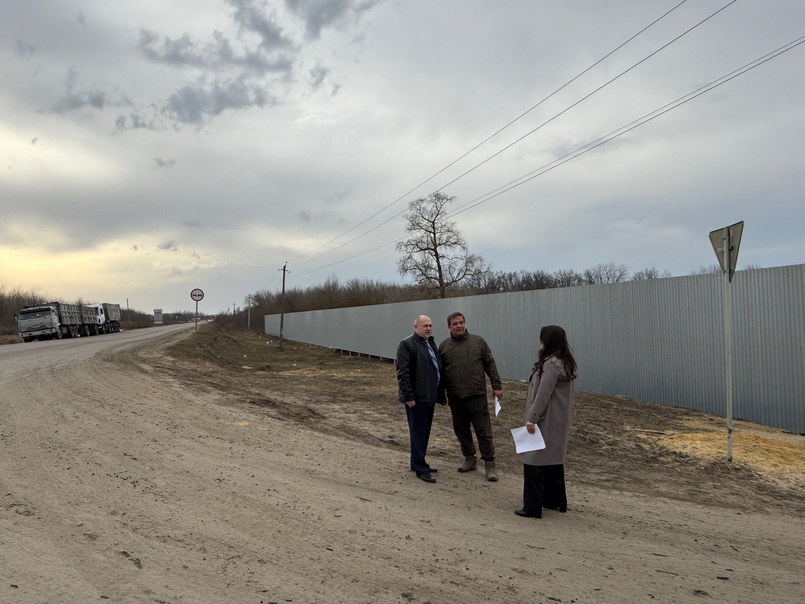 Глава города провёл рабочую встречу с руководителями предприятий въездной зоны Глава города провёл рабочую встречу с руководителями предприятий въездной зоны