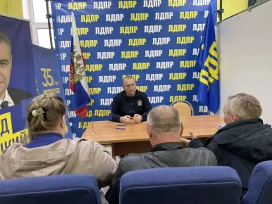 Алексей Томанов: Работаем для людей!. Сегодня, 3 апреля, принял участие во Всероссийском приеме граждан депутатами ЛДПР