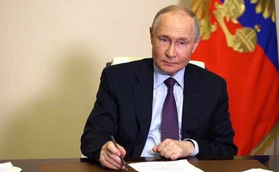 Путин утвердил закон, обязывающий МВД информировать граждан о розыске