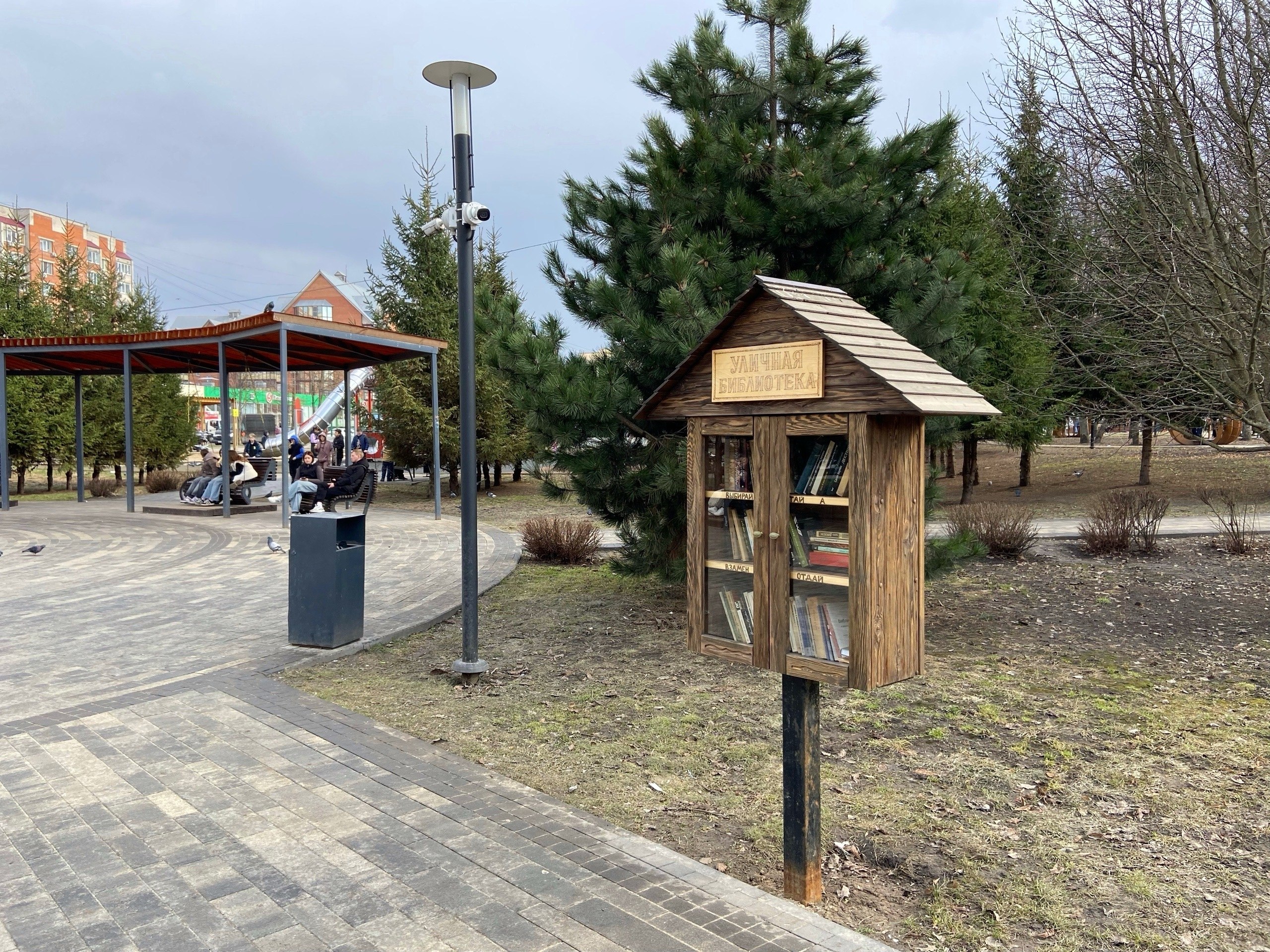 В Железногорске стало больше мест, где можно прикоснуться к книге и поделиться ею с другими В Железногорске стало больше мест, где можно прикоснуться к книге и поделиться ею с другими