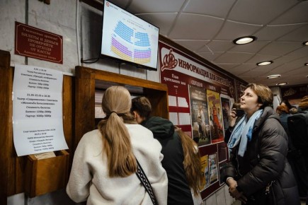 �� 2 ���� ������ ������ ����� 800 ������� �� ��������� ���������� �������