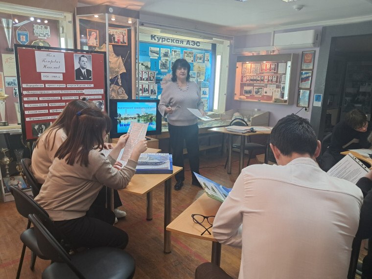 Для жителей Курчатова, города-спутника Курской АЭС, атомная энергетика персонифицирована в нескольких легендарных именах Для жителей Курчатова, города-спутника Курской АЭС, атомная энергетика персонифицирована в нескольких легендарных именах