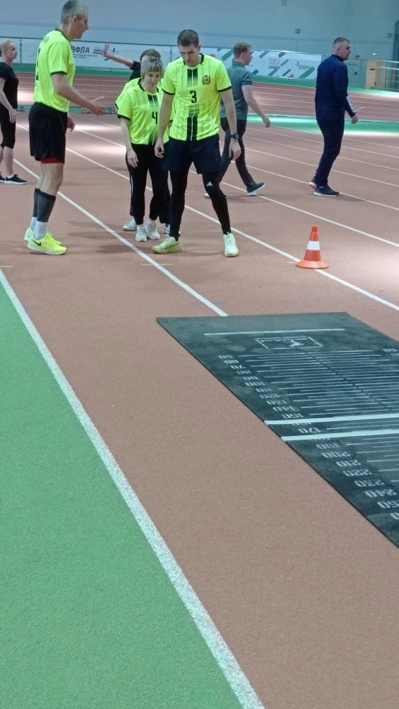 Владимир Ковальчук: В Курске состоялся первый этап Спартакиады муниципальных образований и городских округов Курской области — соревнования по эстафете комплекса «Готов к труду и обороне» Владимир Ковальчук: В Курске состоялся первый этап Спартакиады муниципальных образований и городских округов Курской области — соревнования по эстафете комплекса «Готов к труду и обороне»