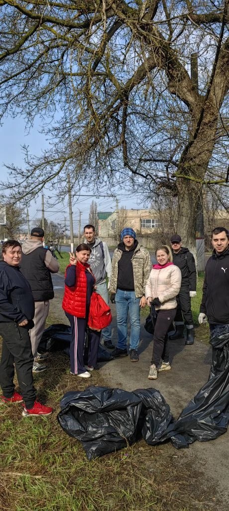 Минстрой Курской области присоединился к общегородскому субботнику