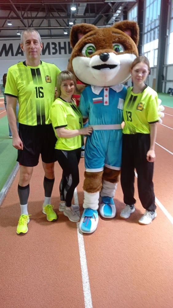 Владимир Ковальчук: В Курске состоялся первый этап Спартакиады муниципальных образований и городских округов Курской области — соревнования по эстафете комплекса «Готов к труду и обороне» Владимир Ковальчук: В Курске состоялся первый этап Спартакиады муниципальных образований и городских округов Курской области — соревнования по эстафете комплекса «Готов к труду и обороне»