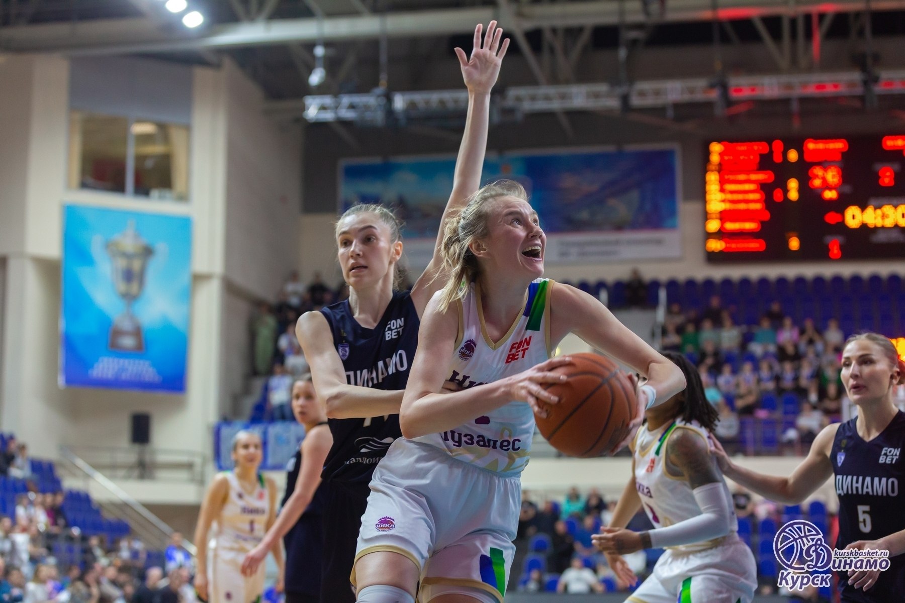 ВПЕРЕДИ БИТВА В СЫКТЫВКАРЕ ВПЕРЕДИ БИТВА В СЫКТЫВКАРЕ